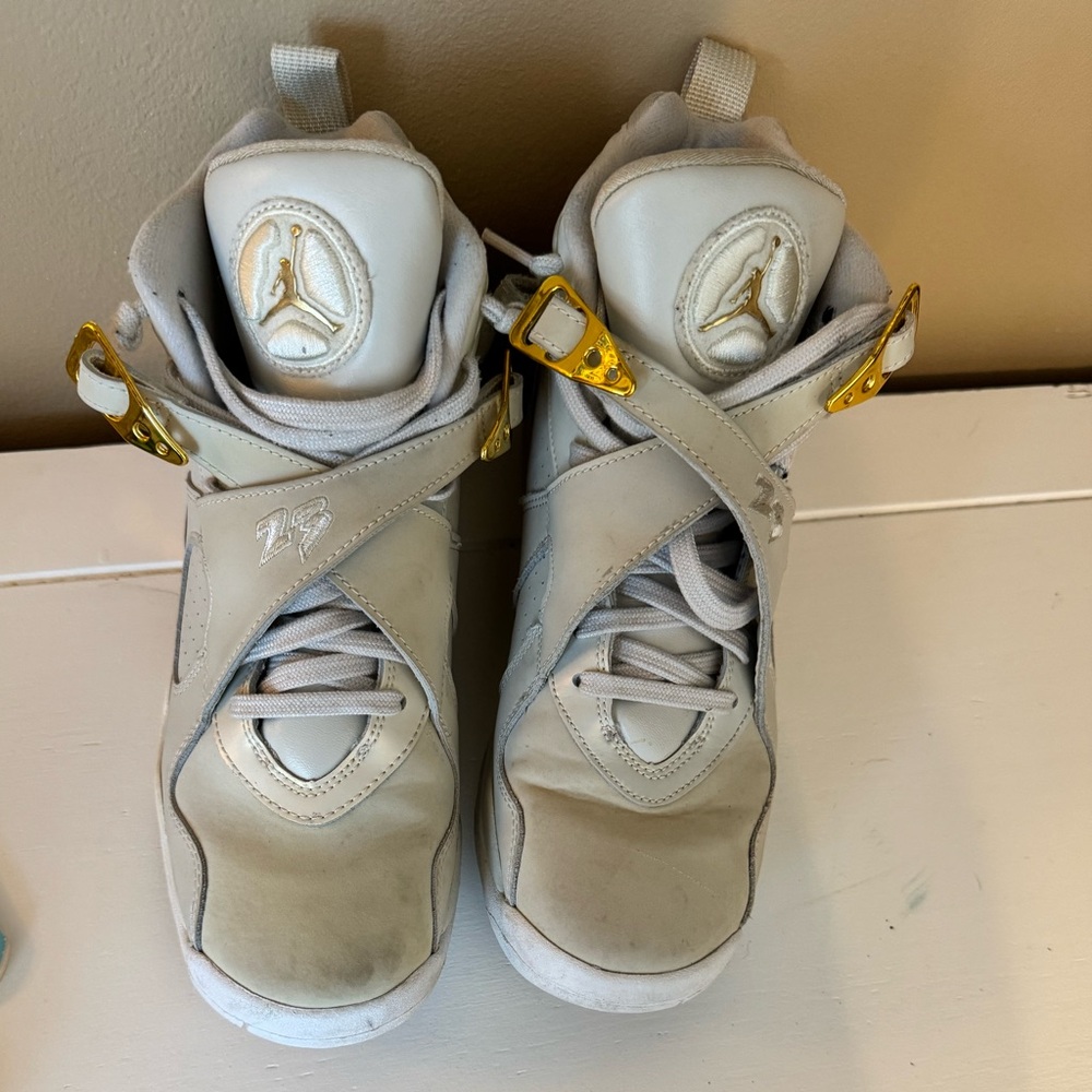 Jordan champagne 8’s Grade school
